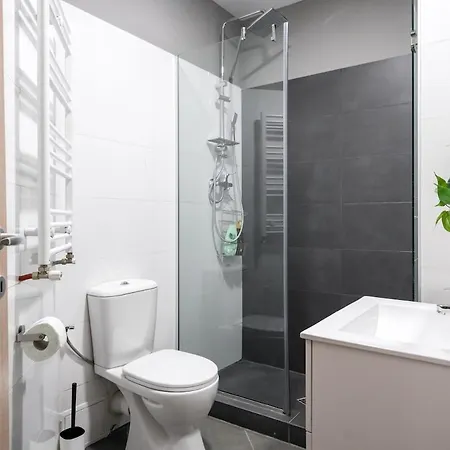 Superb 2br Flat - Amzei Square