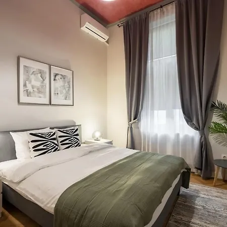 Apartment Superb 2br Flat - Amzei Square