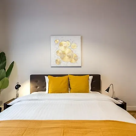 Apartment Superb 2br Flat - Amzei Square *